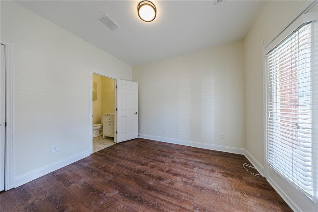 3 bedroom, 4 bathroom, 1,270 sq ft townhouse for rent at 201 16th Street 3, Atlanta, GA 30363 for $3,000 a month — photo 3