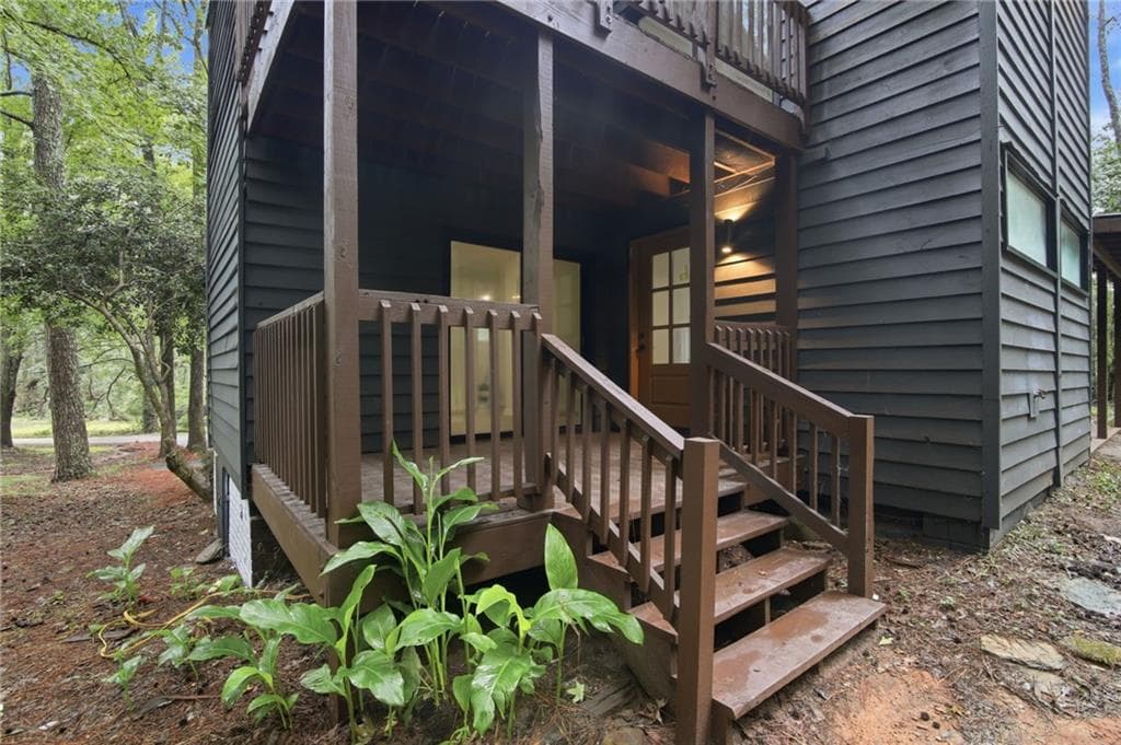 3 bedroom, 3 bathroom, 1,582 sq ft single family residence under contract at 720 Twin Pines Road, Covington, GA 30014 — photo 8