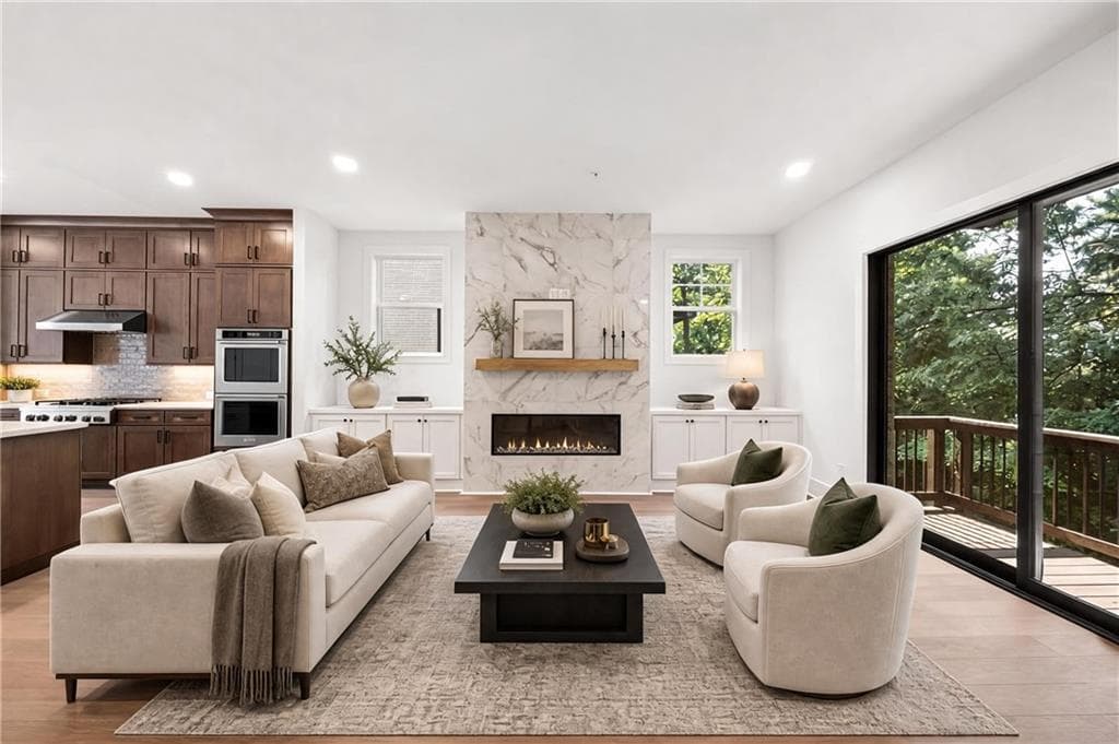 4 bedroom, 5 bathroom, 3,715 sq ft townhouse for sale at 2248 Crestview Drive 33, Brookhaven, GA 30319 — photo 5