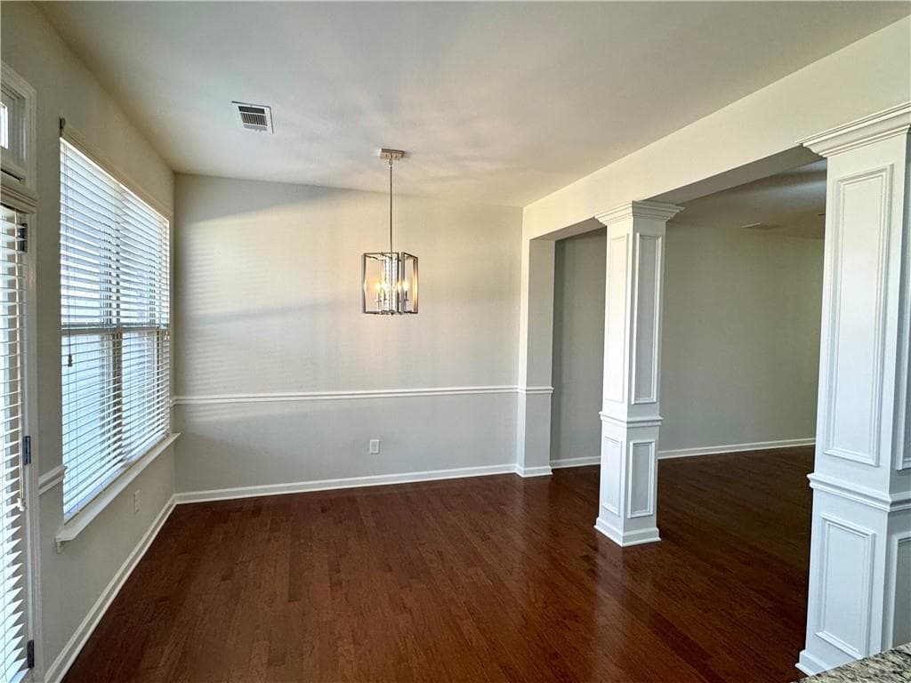 3 bedroom, 3 bathroom, 1,969 sq ft townhouse for rent at 3562 Brockenhurst Drive, Buford, GA 30519 for $2,195 a month — photo 6