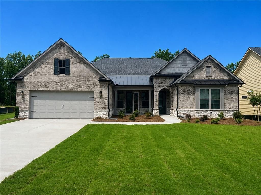 3 bedroom, 3 bathroom, 2,875 sq ft single family residence for sale at 621 Highgrove Circle, Canton, GA 30115