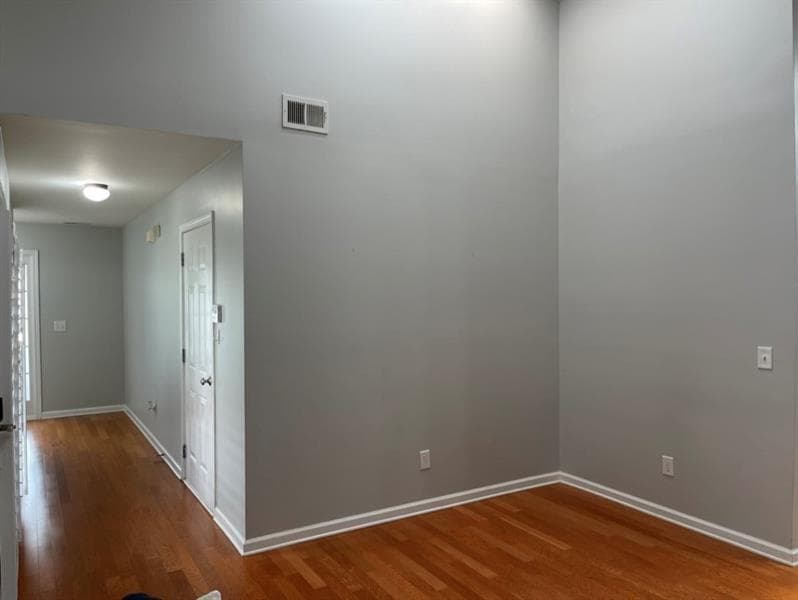 2 bedroom, 2 bathroom, 1,369 sq ft single family residence for rent at 2335 Gateview Court, Cumming, GA 30040 for $2,150 a month — photo 9
