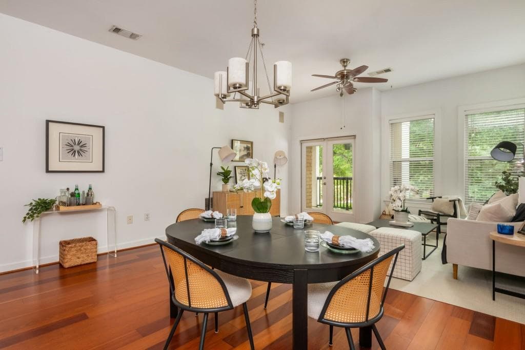 2 bedroom, 2 bathroom, 1,191 sq ft condominium for sale at 870 Inman Village Parkway 201, Atlanta, GA 30307