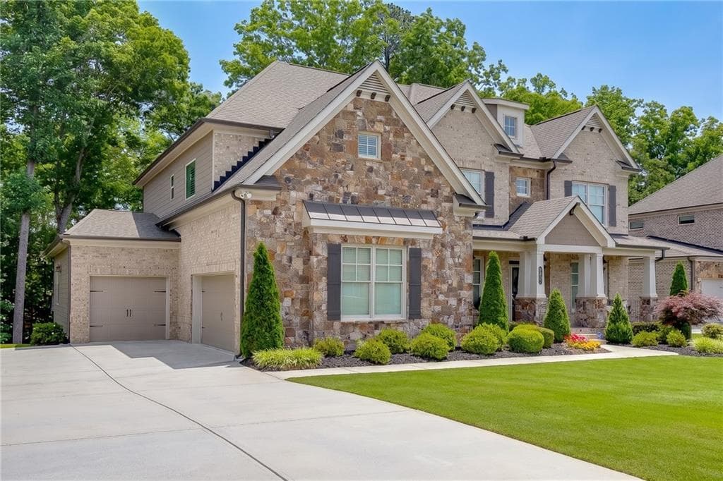 5 bedroom, 4 bathroom, 4,464 sq ft single family residence under contract at 4695 Gablestone Crossing, Hoschton, GA 30548 — photo 2