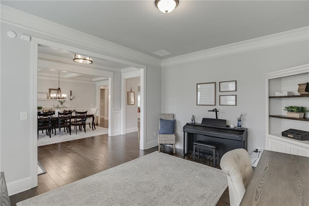5 bedroom, 4 bathroom, 4,464 sq ft single family residence under contract at 4695 Gablestone Crossing, Hoschton, GA 30548 — photo 6