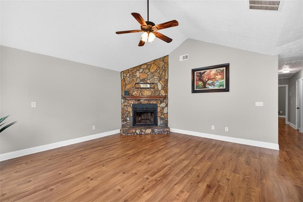 3 bedroom, 2 bathroom, 1,680 sq ft single family residence for sale at 121 Brownsmill Drive, Grayson, GA 30017 — photo 9
