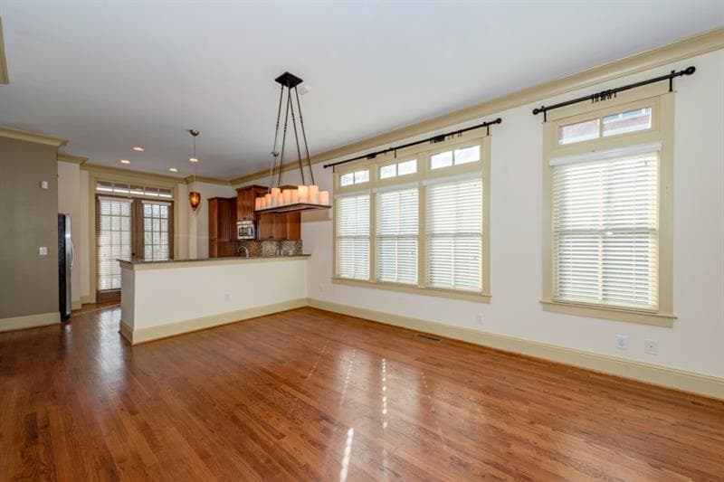 3 bedroom, 4 bathroom, 1,943 sq ft townhouse for rent at 4685 Dogwood Alley, Dunwoody, GA 30338 for $3,850 a month — photo 8