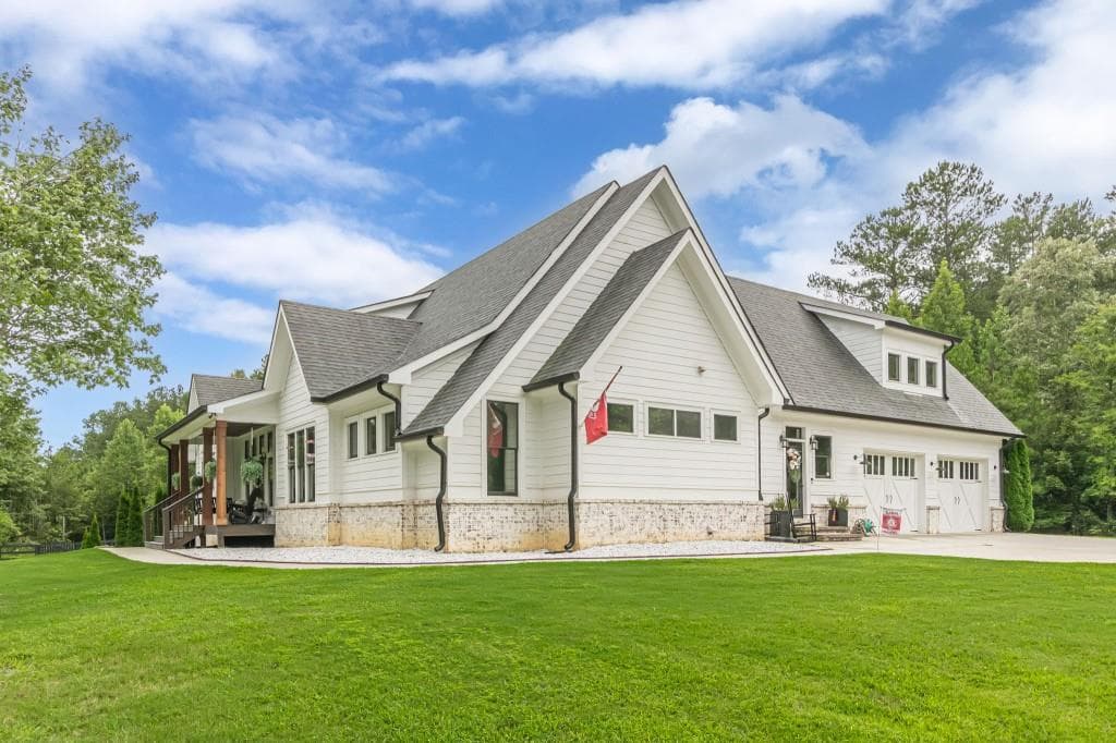 6 bedroom, 5 bathroom, 4,873 sq ft single family residence for sale at 92 Paul Harris Road, Dallas, GA 30157 — photo 4