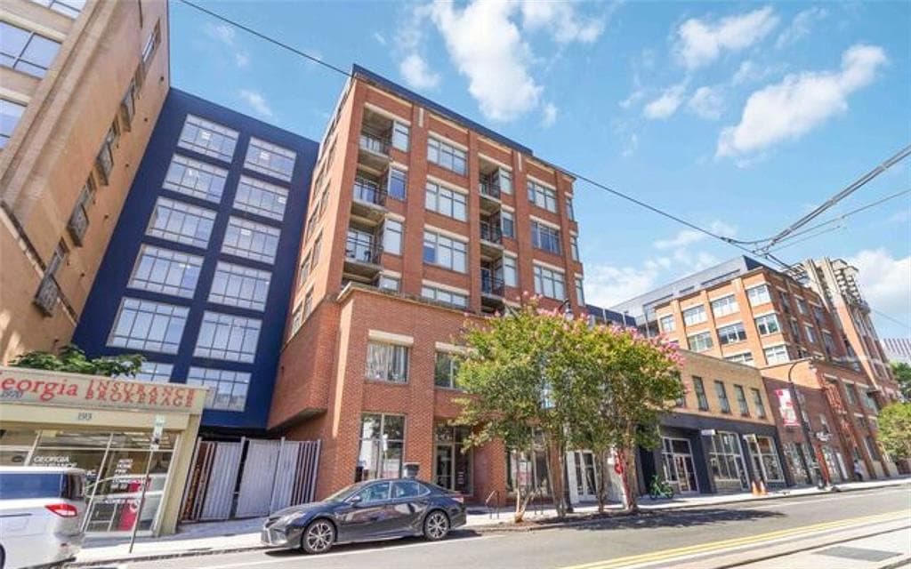 2 bedroom, 3 bathroom, 1,091 sq ft apartment for rent at 171 Auburn Avenue 527, Atlanta, GA 30303 for $1,700 a month — photo 5