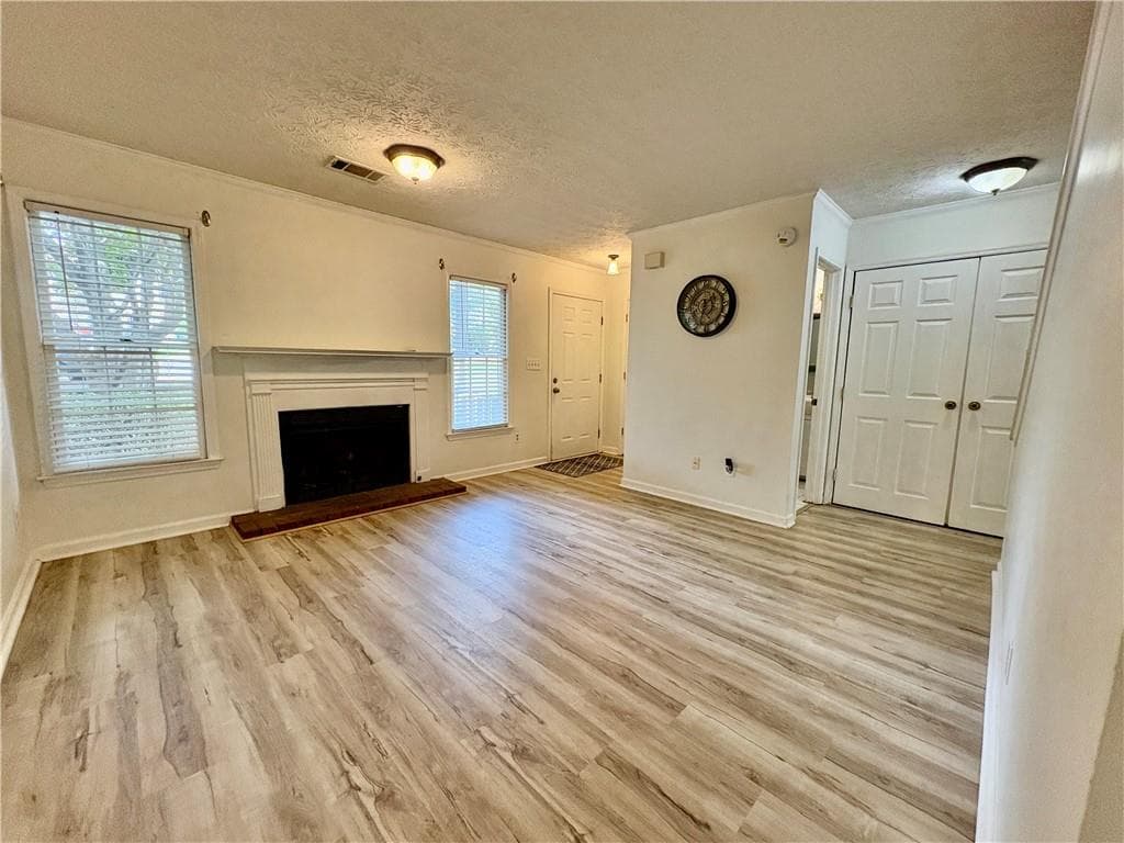2 bedroom, 3 bathroom, 1,120 sq ft townhouse for rent at 1405 Kennesaw Trace, Kennesaw, GA 30144 for $1,800 a month — photo 8