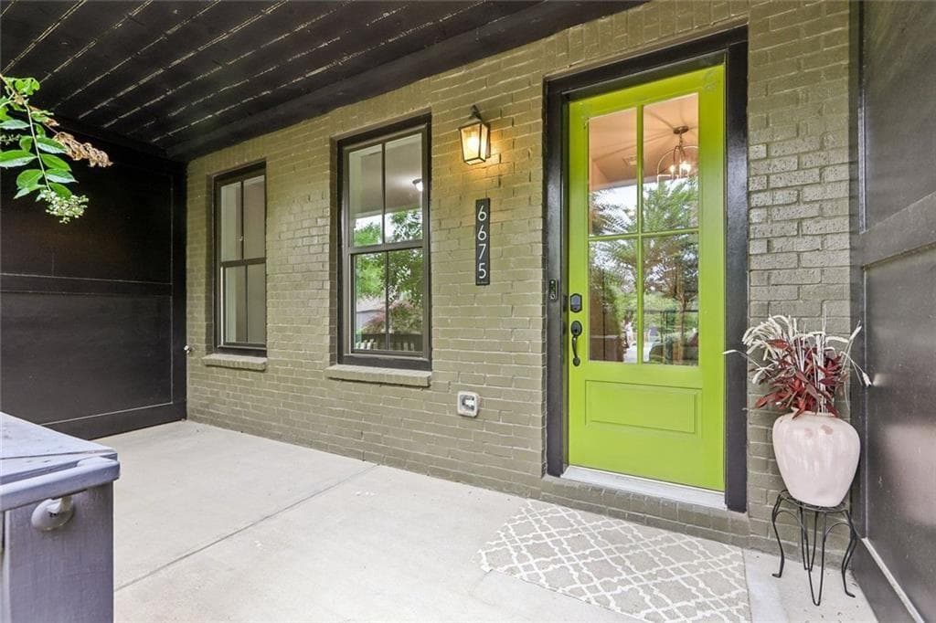 3 bedroom, 4 bathroom, 2,024 sq ft townhouse for sale at 6675 Cortland Walk, Alpharetta, GA 30005 — photo 5