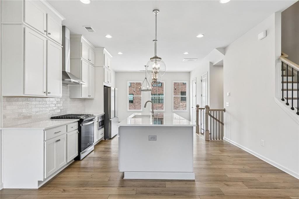 3 bedroom, 4 bathroom, 2,024 sq ft townhouse for sale at 6675 Cortland Walk, Alpharetta, GA 30005 — photo 10
