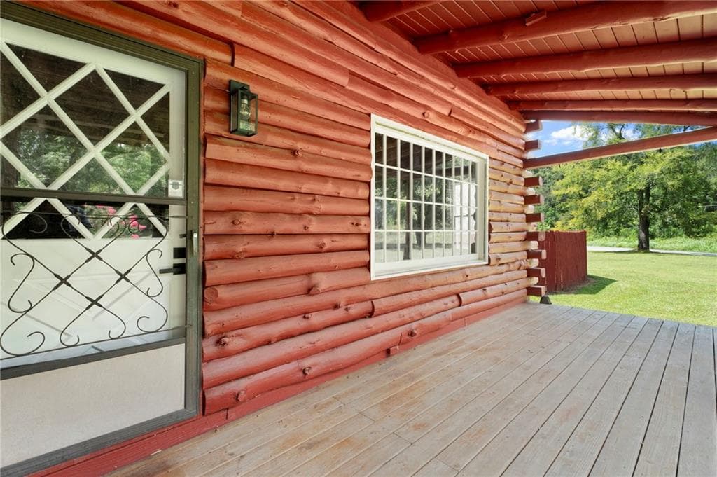 3 bedroom, 3 bathroom, 1,198 sq ft single family residence under contract at 2059 Cave Spring Road, Cedartown, GA 30125 — photo 7