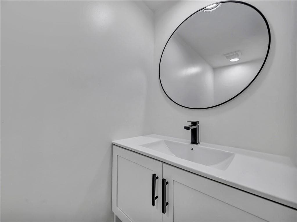 2 bedroom, 3 bathroom, 1,212 sq ft condominium for sale at 3018 Steeplechase, Alpharetta, GA 30004 — photo 5