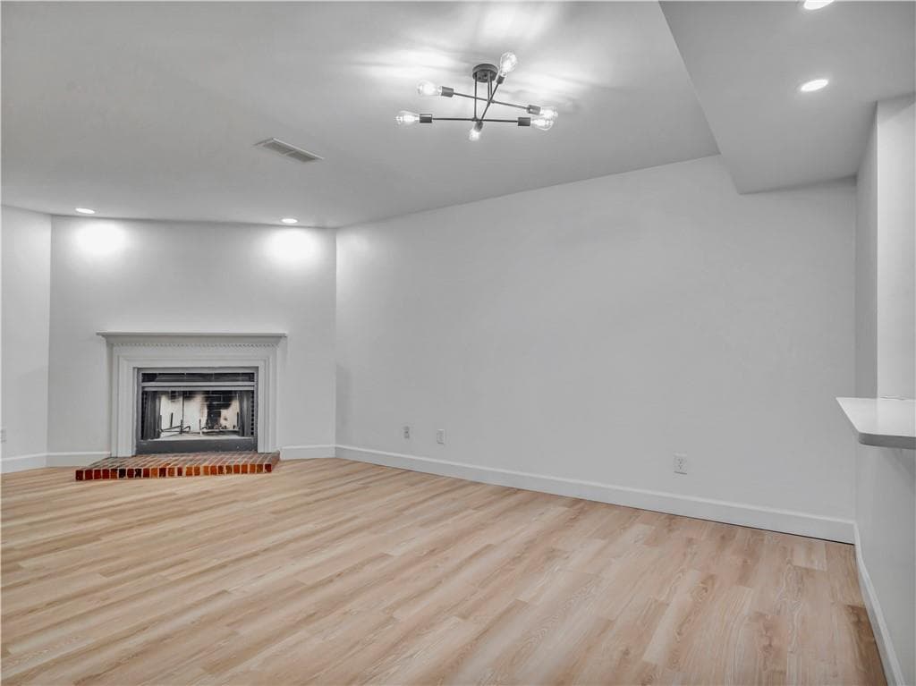 2 bedroom, 3 bathroom, 1,212 sq ft condominium for sale at 3018 Steeplechase, Alpharetta, GA 30004 — photo 10