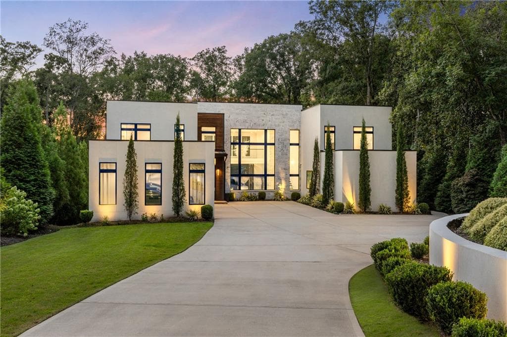 5 bedroom, 8 bathroom, 8,157 sq ft single family residence for sale at 1105 Moores Mill Road, Atlanta, GA 30327 — photo 10