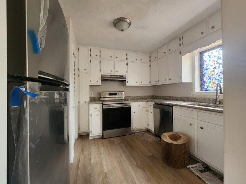 3 bedroom, 2 bathroom, 1,468 sq ft single family residence for rent at 1453 Allison Court, Lawrenceville, GA 30043 for $2,100 a month — photo 10