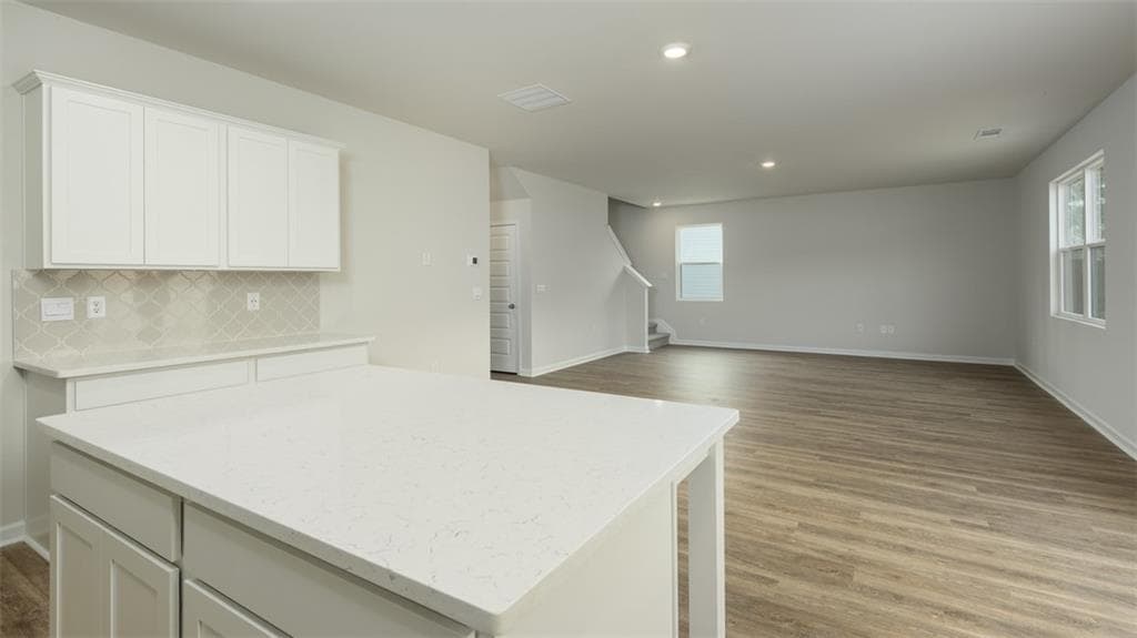 5 bedroom, 5 bathroom, 3,481 sq ft single family residence for sale at 2221 Edgecombe Lane, Dacula, GA 30019 — photo 9