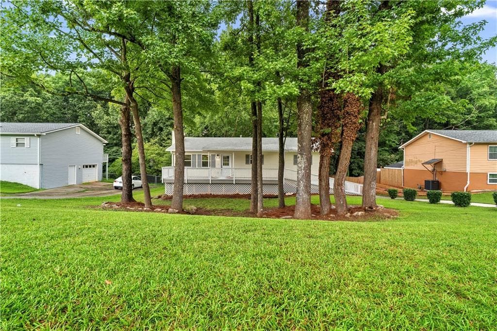 4 bedroom, 2 bathroom, 1,906 sq ft single family residence for sale at 106 Caldwell Road, Lawrenceville, GA 30046 — photo 5