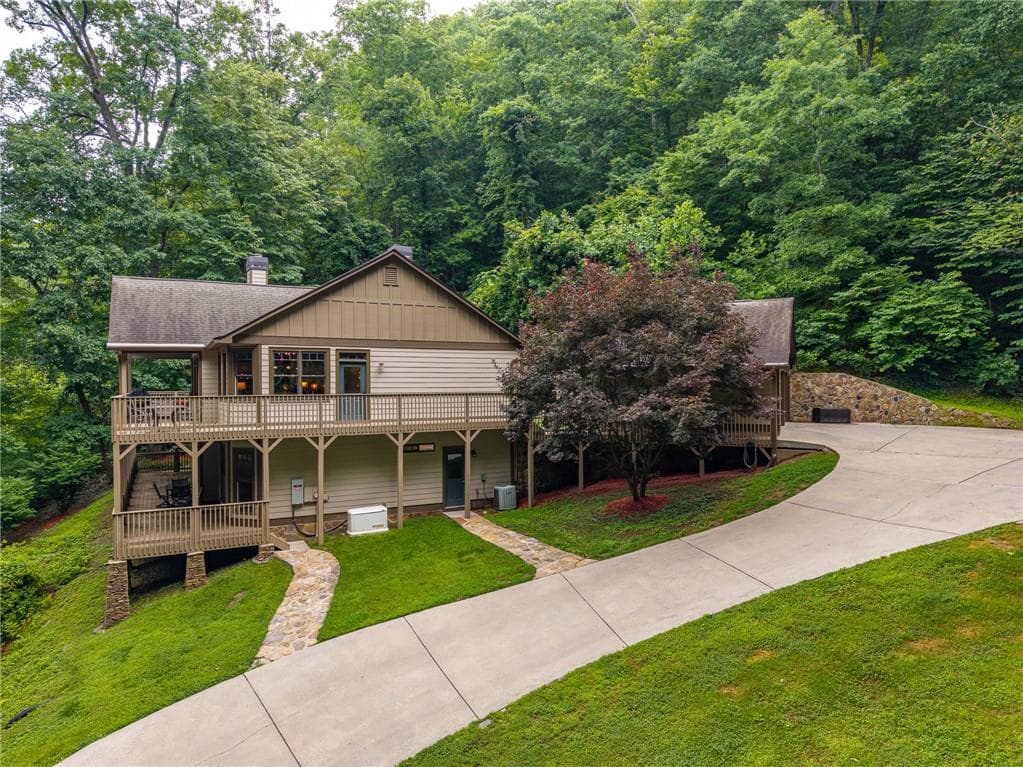 3 bedroom, 3 bathroom, 3,423 sq ft single family residence for sale at 1117 Rambling Road, Fairmount, GA 30139 — photo 9