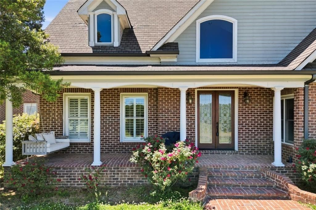 5 bedroom, 7 bathroom, 6,436 sq ft single family residence under contract at 111 Brown Loop Spur, Cartersville, GA 30121 — photo 5