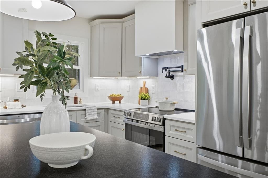 4 bedroom, 3 bathroom, 2,632 sq ft single family residence for sale at 1348 Nebo Road, Dallas, GA 30157 — photo 6