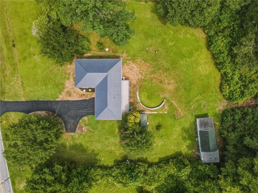 4 bedroom, 3 bathroom, 2,632 sq ft single family residence for sale at 1348 Nebo Road, Dallas, GA 30157 — photo 2