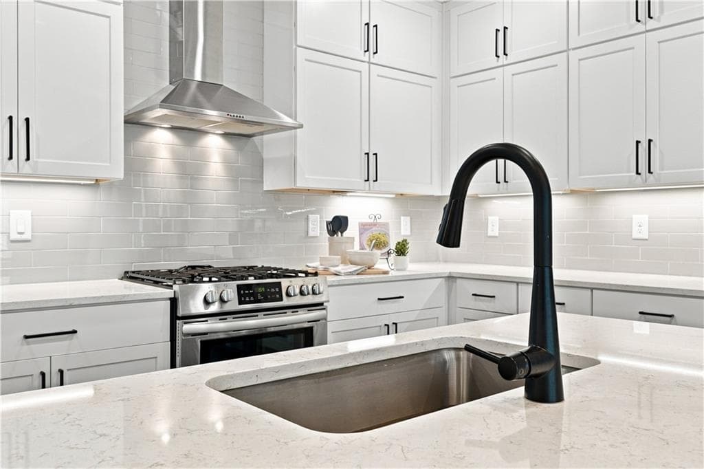 3 bedroom, 4 bathroom, 2,583 sq ft townhouse for sale at 252 Retreat Lane, Canton, GA 30114 — photo 9