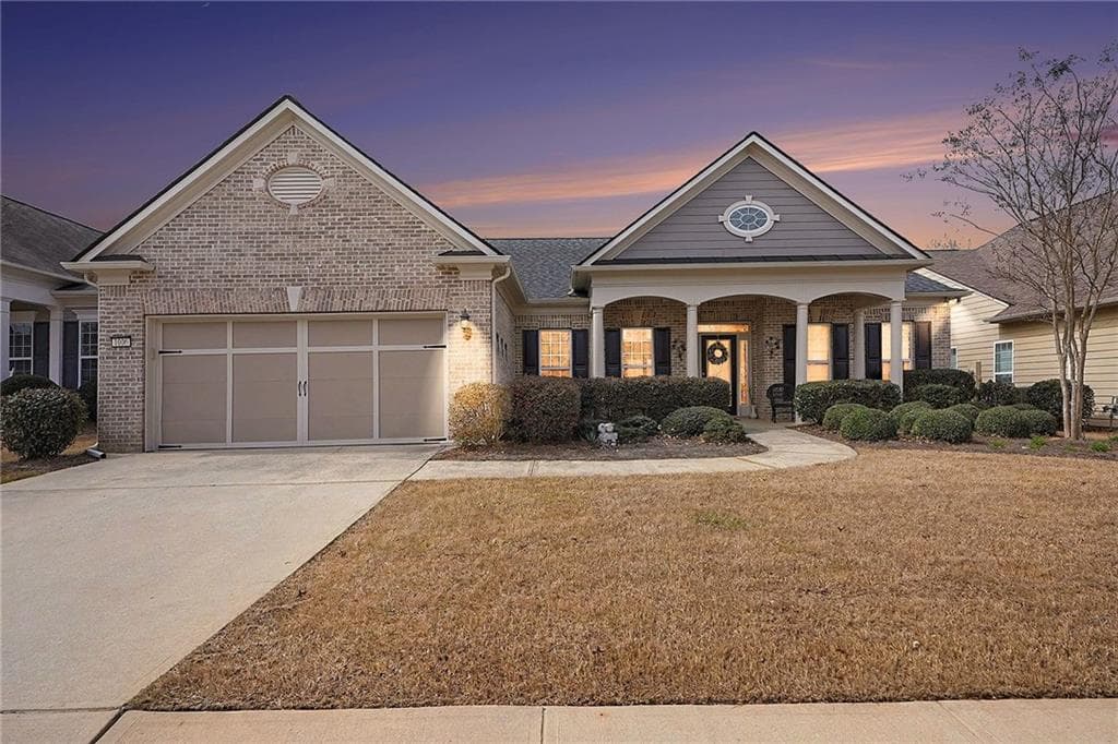 3 bedroom, 2 bathroom, 2,234 sq ft single family residence for sale at 1006 Amicalola Court, Griffin, GA 30223 — photo 3