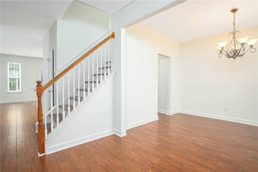 6 bedroom, 4 bathroom, 2,906 sq ft single family residence for sale at 2576 Peach Shoals Circle, Dacula, GA 30019 — photo 4