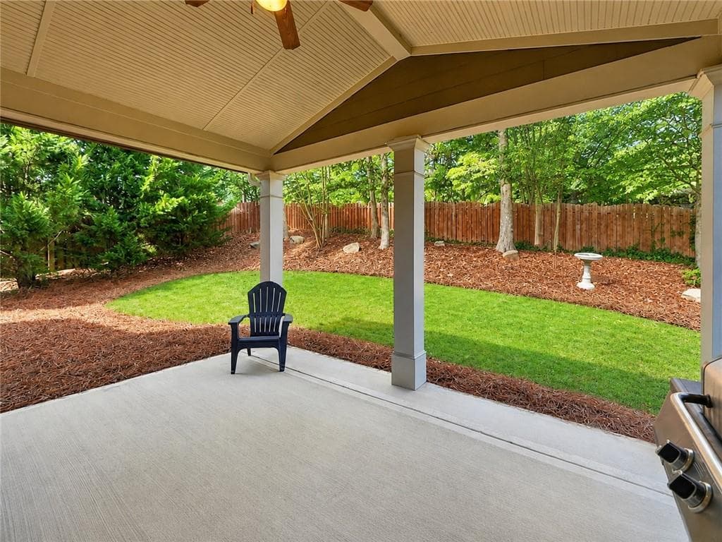 5 bedroom, 3 bathroom, 3,169 sq ft single family residence for sale at 7232 Lake Sterling Boulevard, Flowery Branch, GA 30542 — photo 4