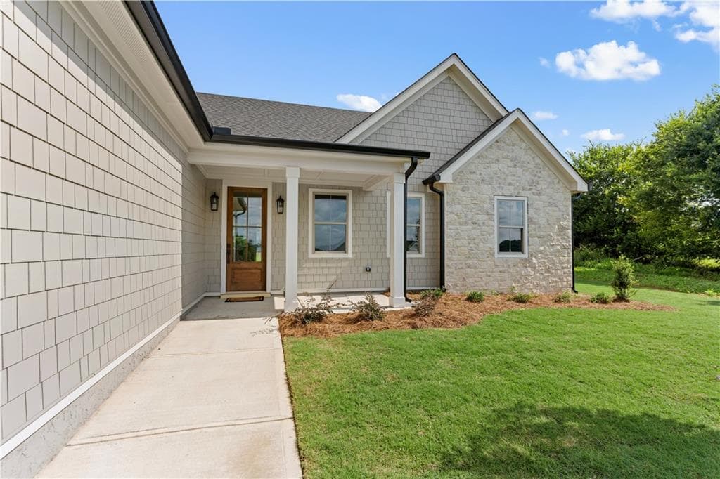 4 bedroom, 3 bathroom, 2,134 sq ft single family residence for sale at 1091 Madison Hills Drive, Madison, GA 30650 — photo 6