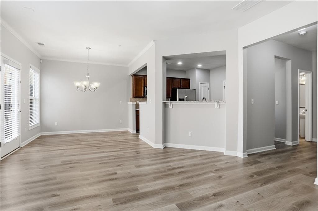 4 bedroom, 4 bathroom, 2,366 sq ft condominium under contract at 3370 Vintage Circle 7, Smyrna, GA 30080 — photo 5