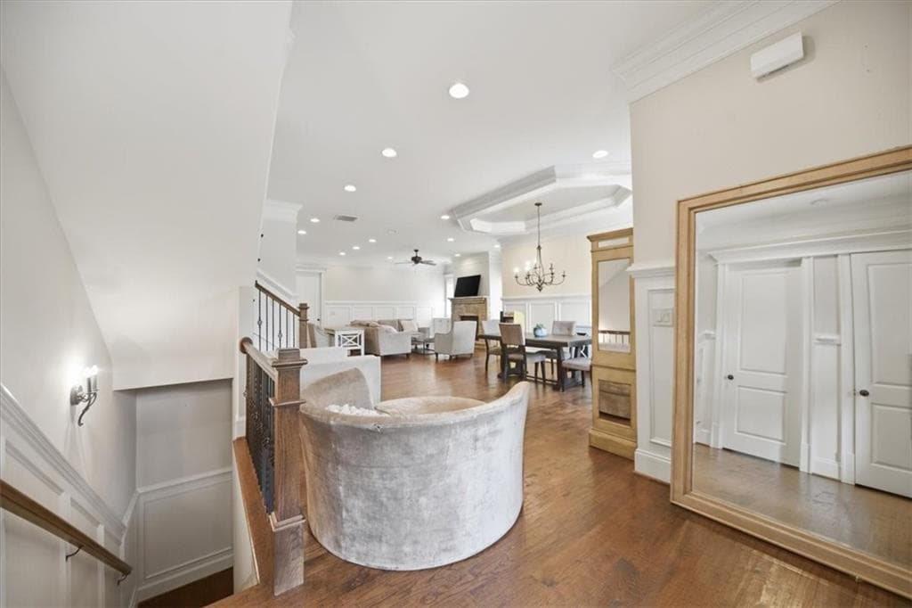 7 bedroom, 6 bathroom, 5,630 sq ft single family residence for rent at 5869 Chickasaw Lane, Braselton, GA 30517 for $6,500 a month — photo 6