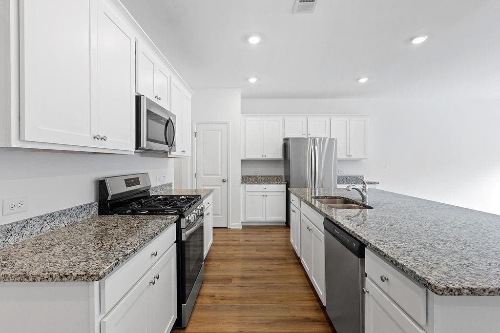 3 bedroom, 3 bathroom, 1,867 sq ft townhouse for rent at 2749 Lou Lou Lane, Buford, GA 30519 for $2,400 a month — photo 3