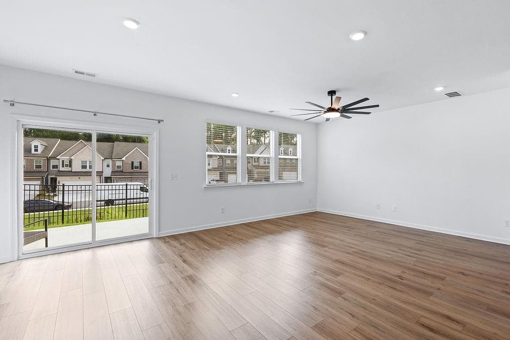 3 bedroom, 3 bathroom, 1,867 sq ft townhouse for rent at 2749 Lou Lou Lane, Buford, GA 30519 for $2,400 a month — photo 8