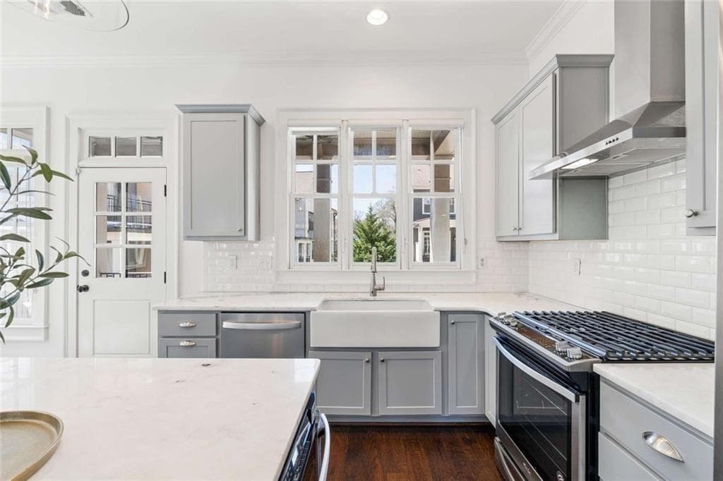 3 bedroom, 4 bathroom, 2,618 sq ft single family residence for rent at 124 Parkside West Court, Norcross, GA 30071 for $3,500 a month — photo 4