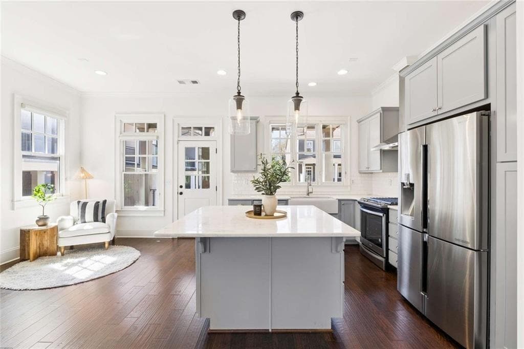 3 bedroom, 4 bathroom, 2,618 sq ft single family residence for rent at 124 Parkside West Court, Norcross, GA 30071 for $3,500 a month — photo 5