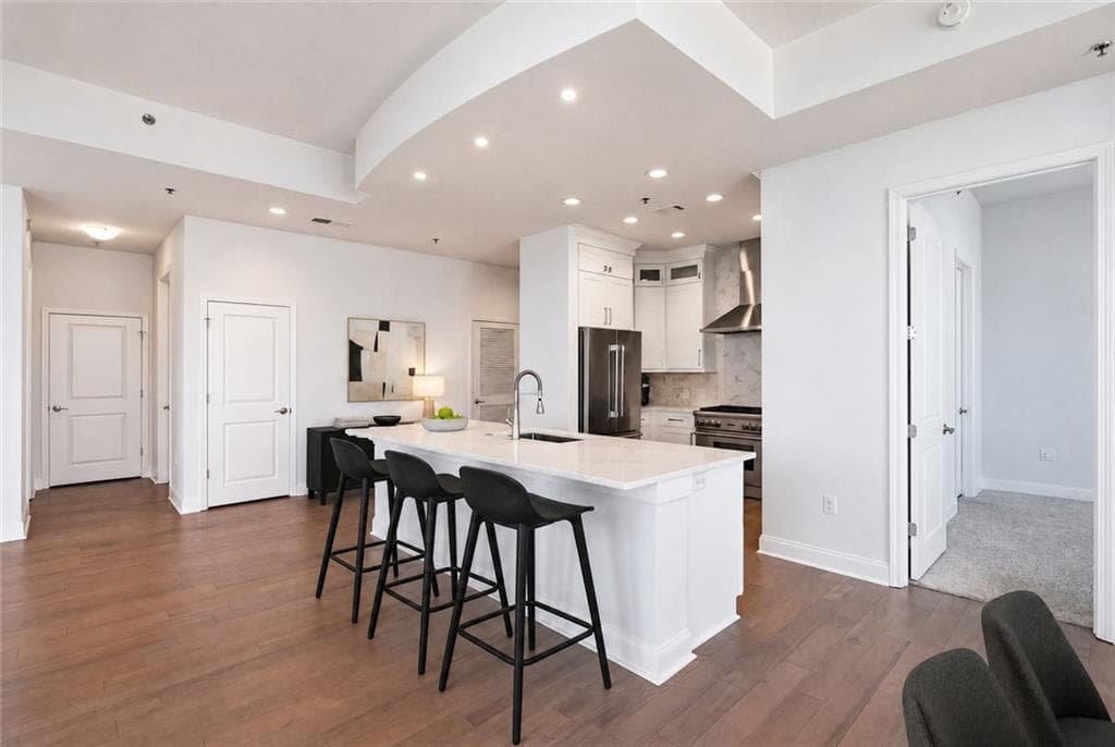 2 bedroom, 3 bathroom, 1,821 sq ft condominium for sale at 270 17th Street 4308, Atlanta, GA 30363 — photo 8