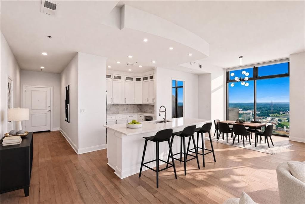 2 bedroom, 3 bathroom, 1,821 sq ft condominium for sale at 270 17th Street 4308, Atlanta, GA 30363 — photo 9