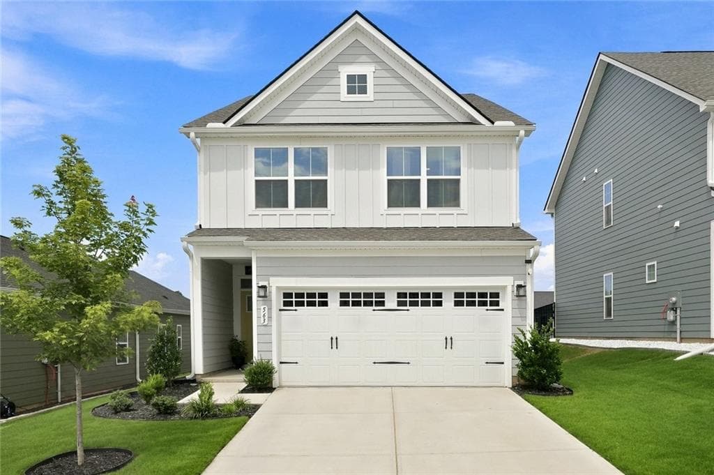 4 bedroom, 3 bathroom, 2,650 sq ft single family residence for sale at 563 Gunter Drive, Hoschton, GA 30548 — photo 1 of 59