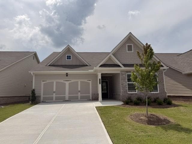 3 bedroom, 2 bathroom, 2,065 sq ft single family residence under contract at 2479 Anhinga Drive, Loganville, GA 30052