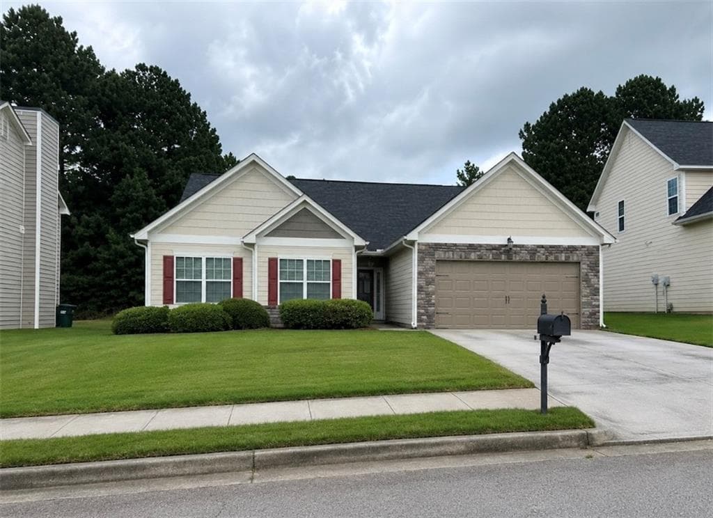 3 bedroom, 2 bathroom, 1,777 sq ft home for sale at 210 Summergate Lane, Villa Rica, GA