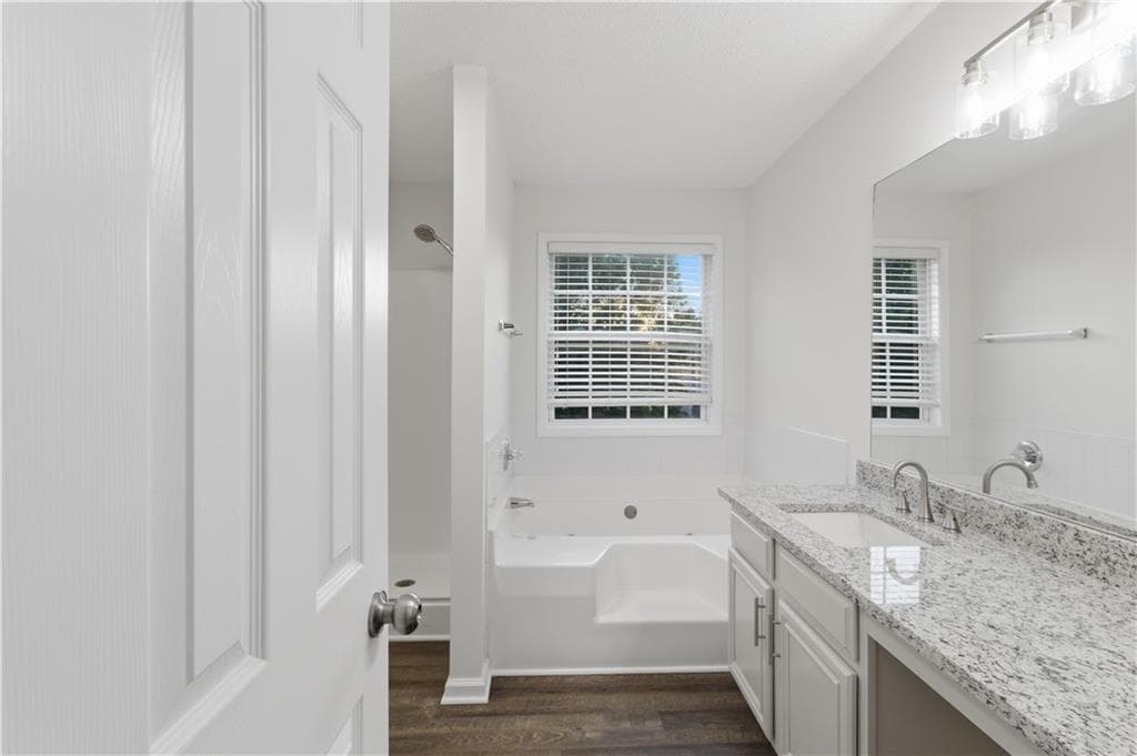 4 bedroom, 3 bathroom, 2,228 sq ft single family residence for sale at 11657 Flemming Court, Hampton, GA 30228 — photo 10