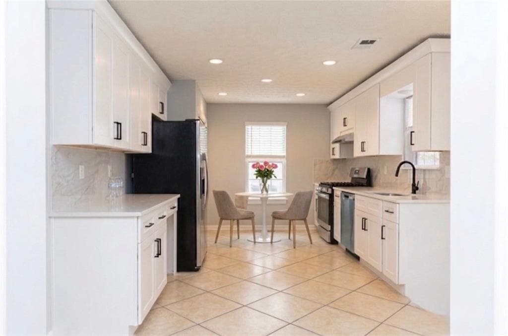 3 bedroom, 3 bathroom, 1,983 sq ft single family residence for rent at 3457 Willgrove Court, Duluth, GA 30096 for $2,450 a month — photo 3