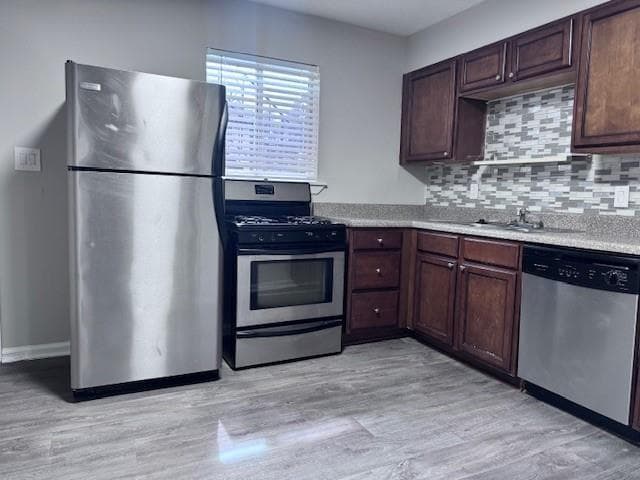 2 bedroom, 1 bathroom, 700 sq ft condominium for rent at 9 Clay Street 2, Atlanta, GA 30317 for $1,195 a month — photo 4