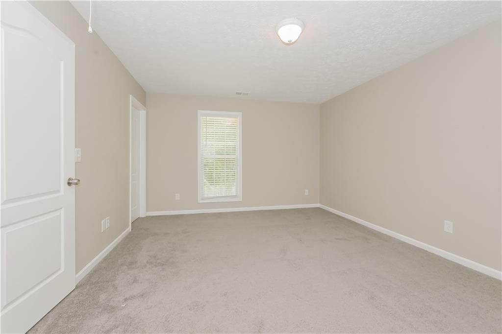 5 bedroom, 3 bathroom, 3,402 sq ft single family residence for rent at 770 Millstone Drive, Jonesboro, GA 30238 for $2,675 a month — photo 8