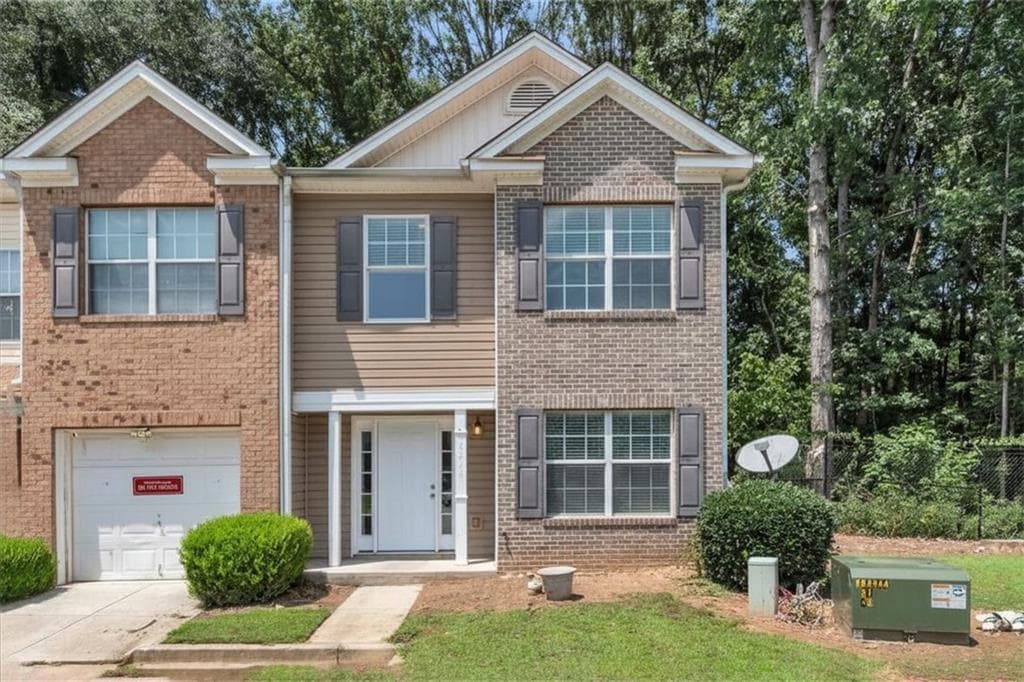 3 bedroom, 3 bathroom, 1,694 sq ft townhouse for sale at 2842 Vining Ridge Terrace, Decatur, GA 30034 — photo 1 of 25