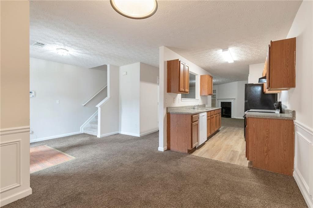 3 bedroom, 3 bathroom, 1,694 sq ft townhouse for sale at 2842 Vining Ridge Terrace, Decatur, GA 30034 — photo 8