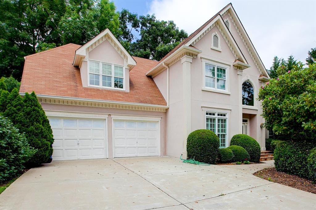 5 bedroom, 4 bathroom, 3,615 sq ft single family residence for sale at 3305 Greencastle, Marietta, GA 30062 — photo 1 of 37
